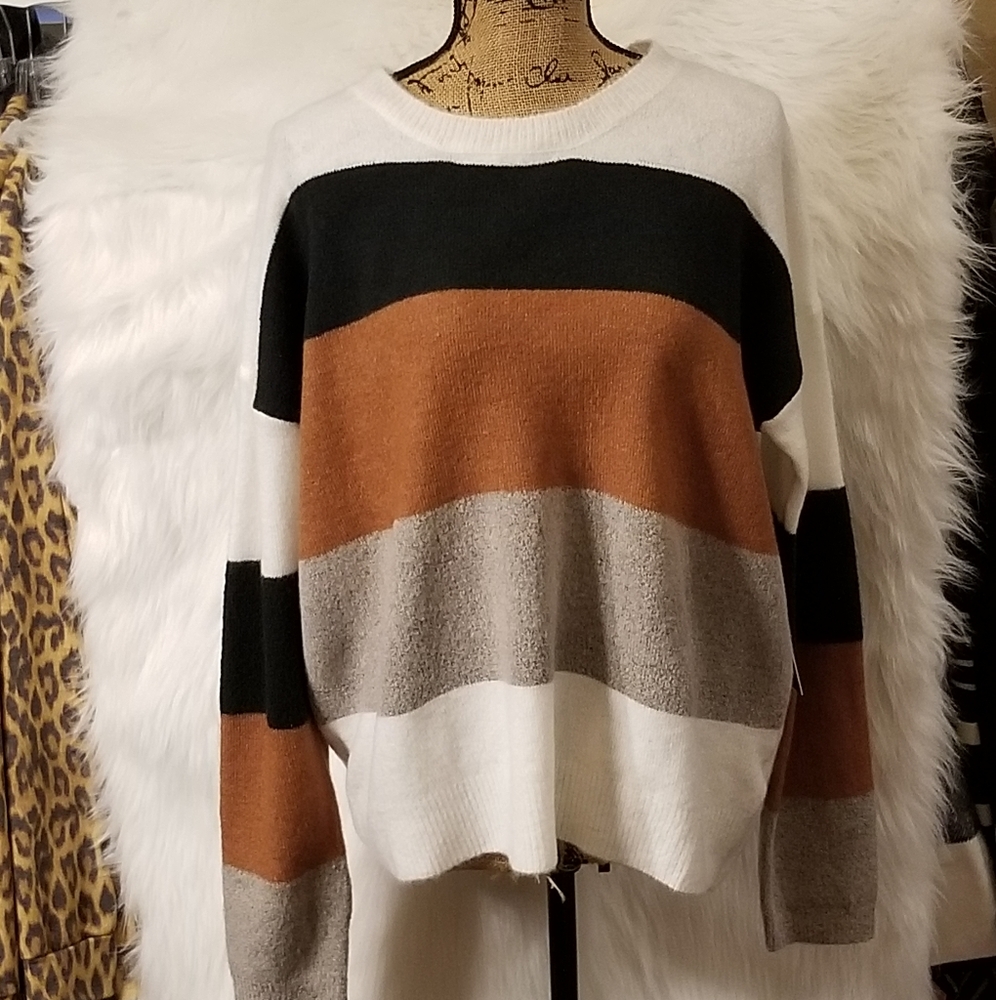 Lightweight cozy sweater